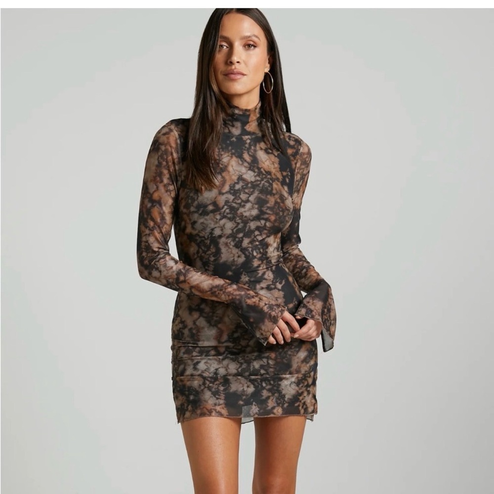 Chic Long Sleeve Black and Brown Dress